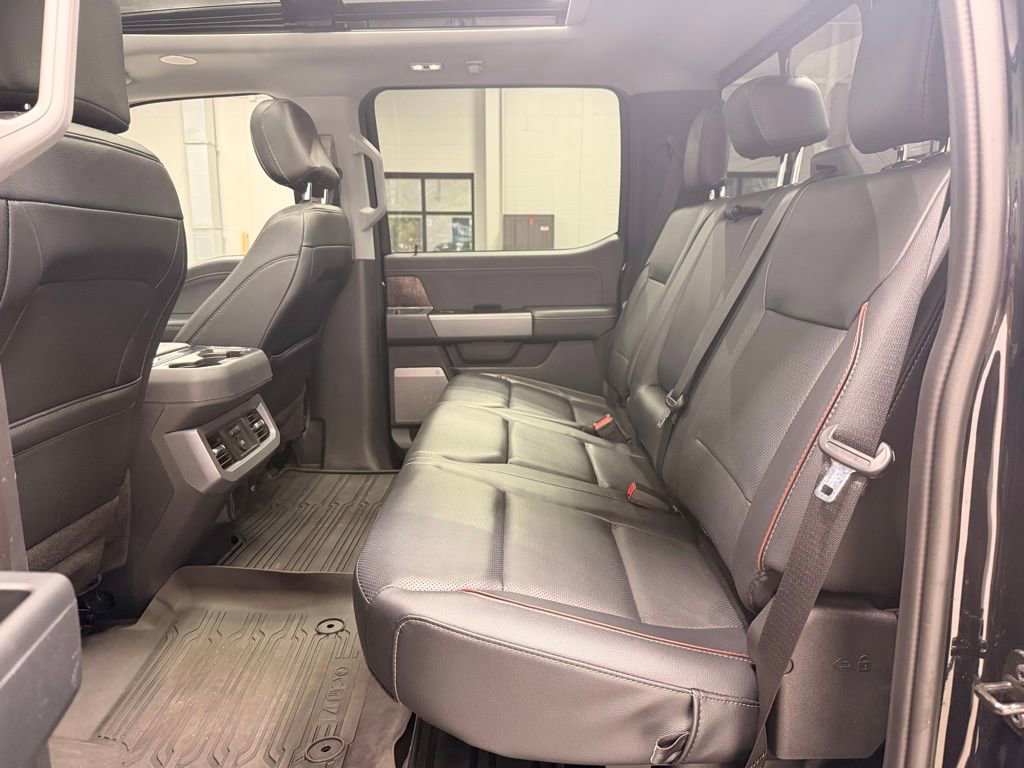 Used 2024 Ford F250 Lariat w/ Lariat Ultimate Package image 19