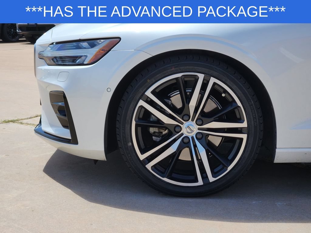 Used 2019 Volvo S60 T5 R-Design FWD image 10