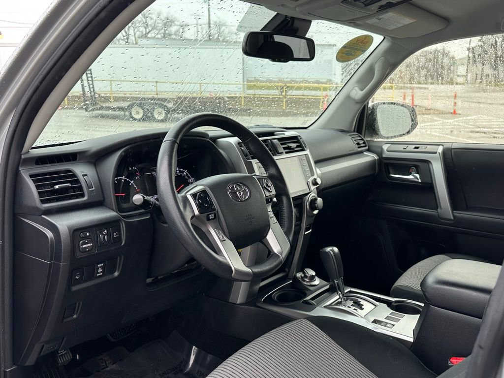 Used 2021 Toyota 4Runner SR5 image 10