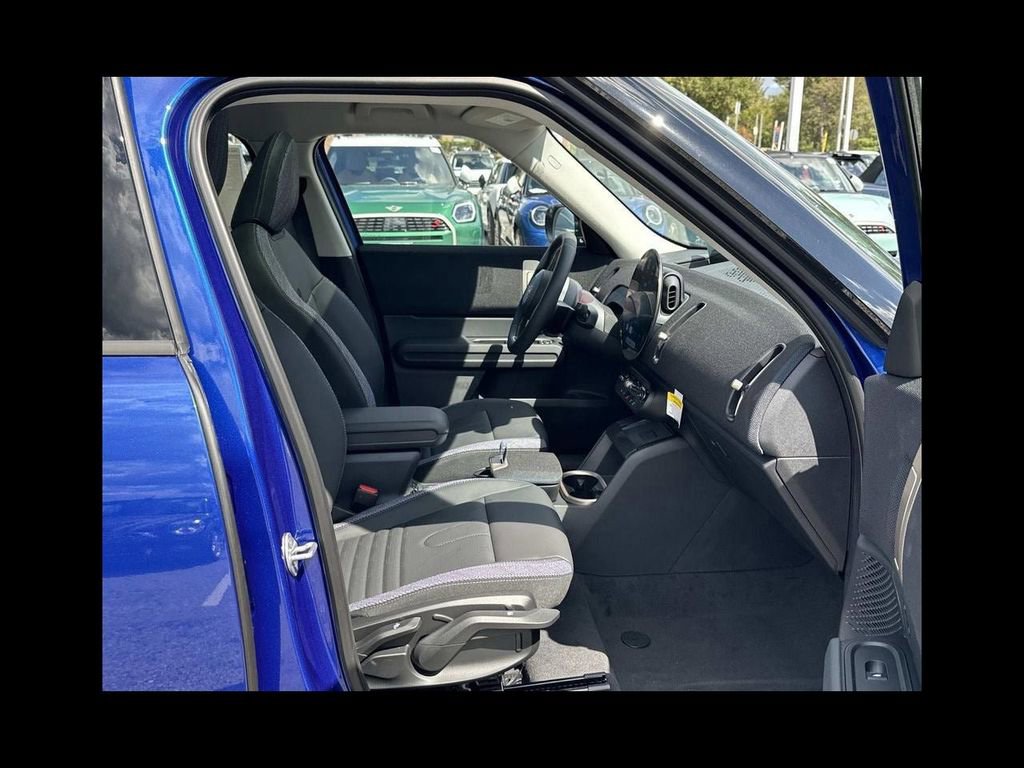 Used 2025 MINI Cooper Countryman S image 50