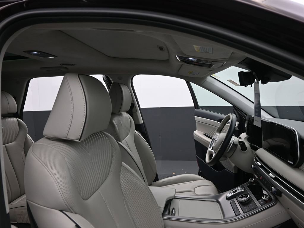 Used 2024 Hyundai Palisade Calligraphy image 38