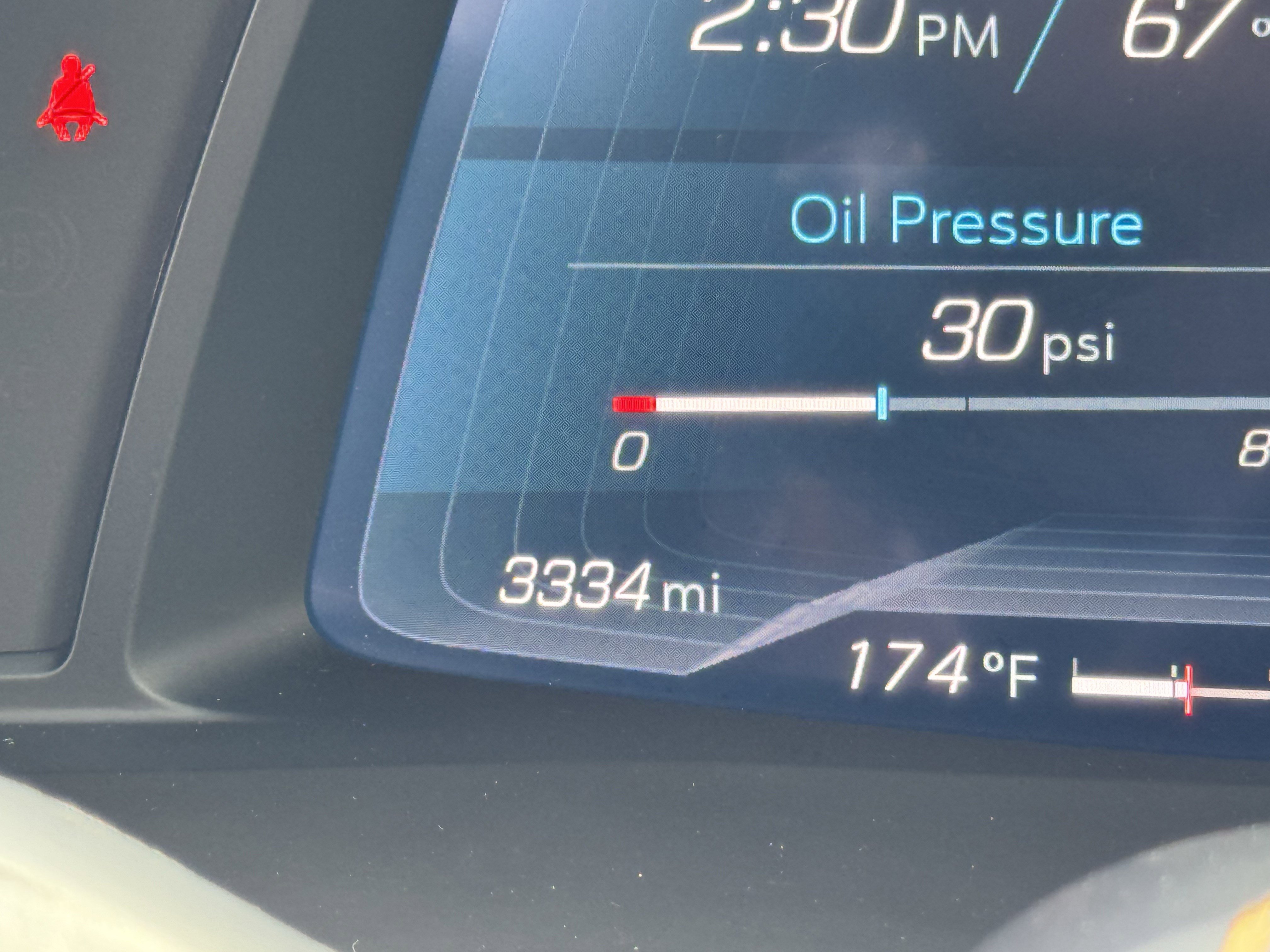 Used 2021 Chevrolet Corvette Stingray Premium Cpe w/ Z51 Performance Package image 23