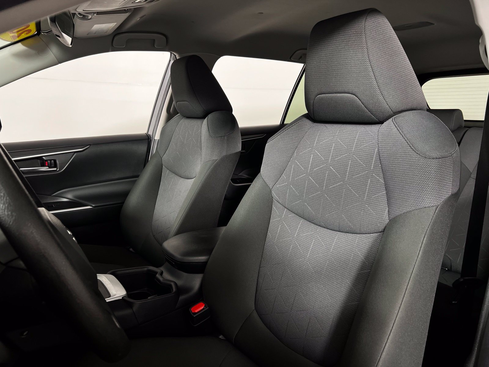 Certified 2025 Toyota RAV4 XLE FWD image 13