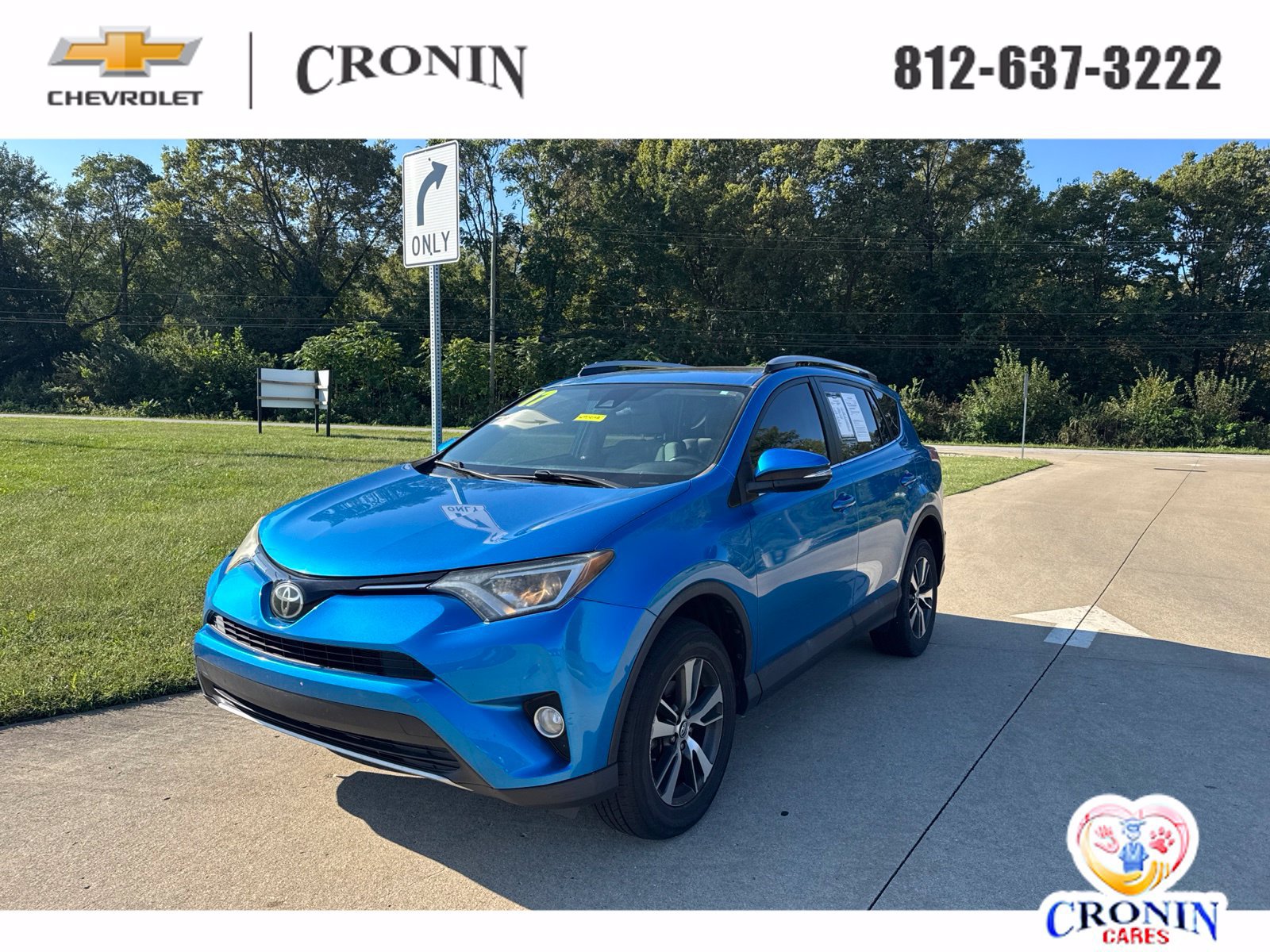 Used 2017 Toyota RAV4 XLE w/ Plus Special Value Package AWD/4WD image 1