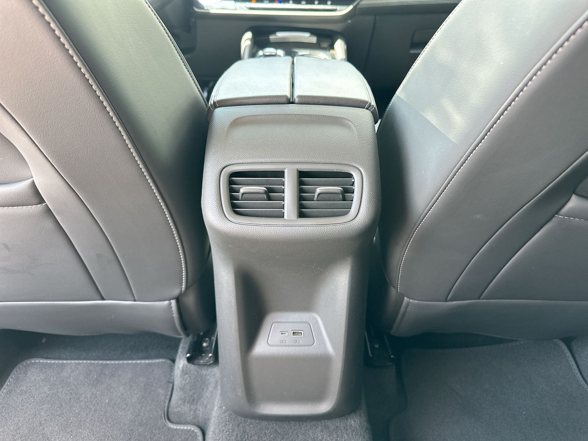 Used 2024 Buick Envision Preferred AWD/4WD image 21