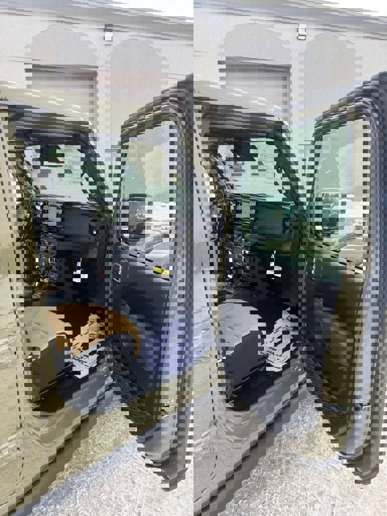 New 2026 Jeep Wrangler Unlimited Sport image 23