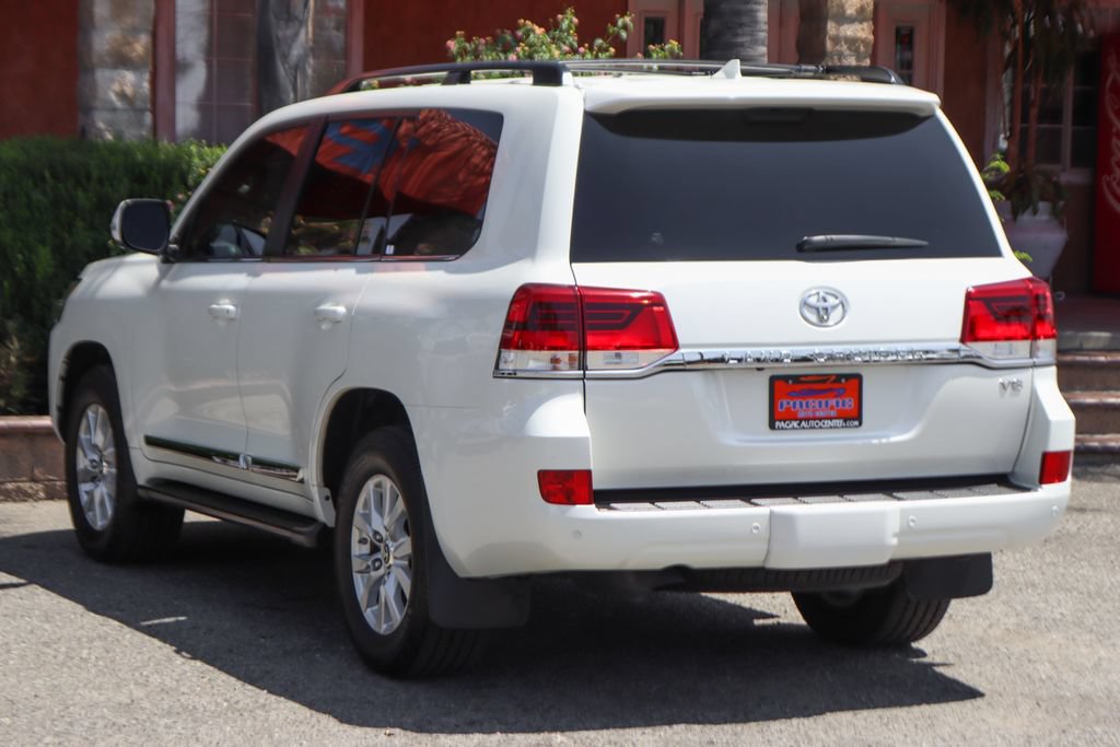 Used 2018 Toyota Land Cruiser AWD/4WD image 6
