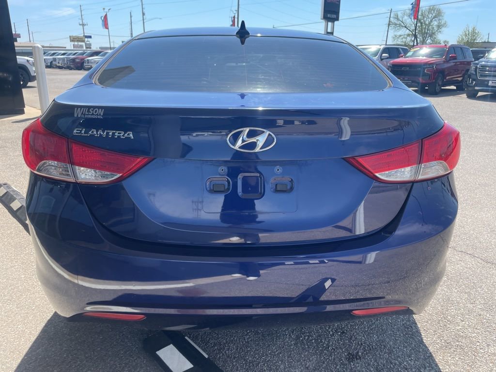 Used 2013 Hyundai Elantra GLS FWD image 4