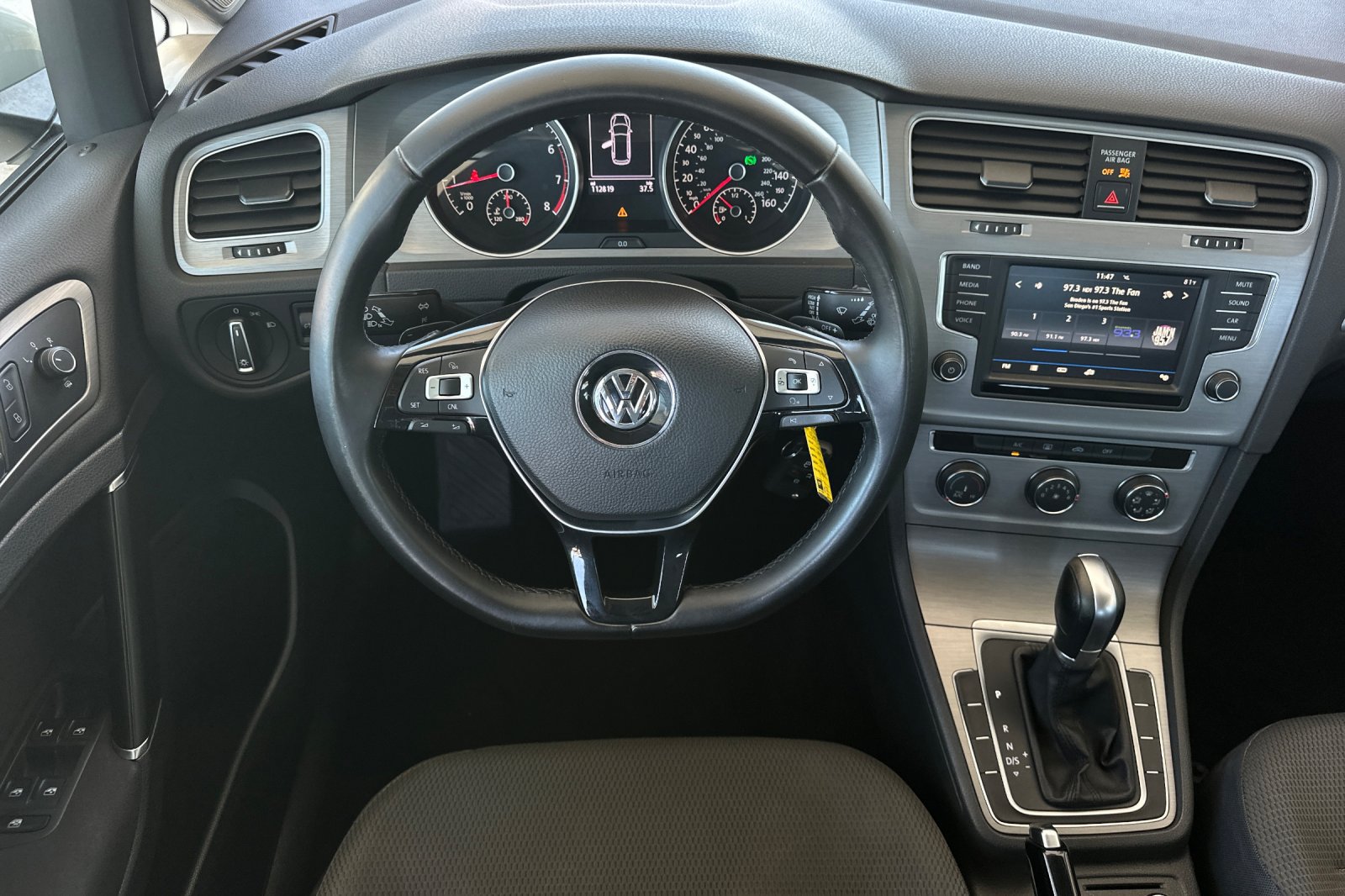 Used 2017 Volkswagen Golf S FWD image 13