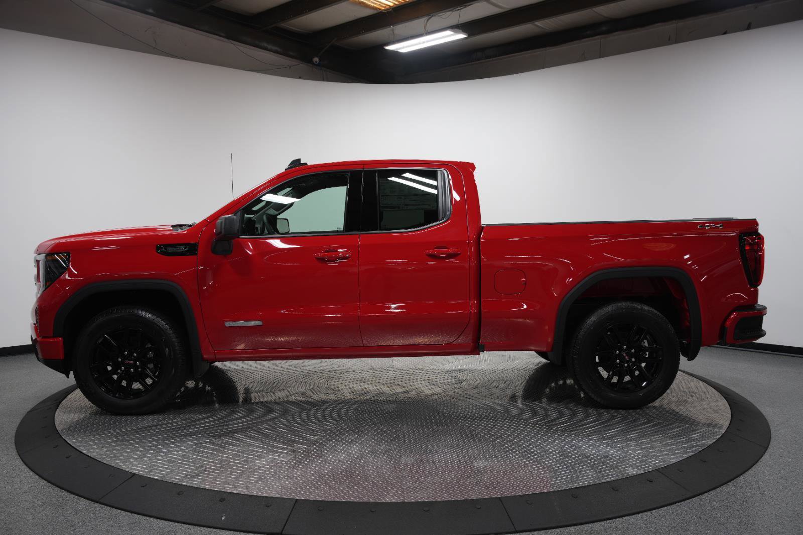 New 2026 GMC Sierra 1500 Elevation image 5