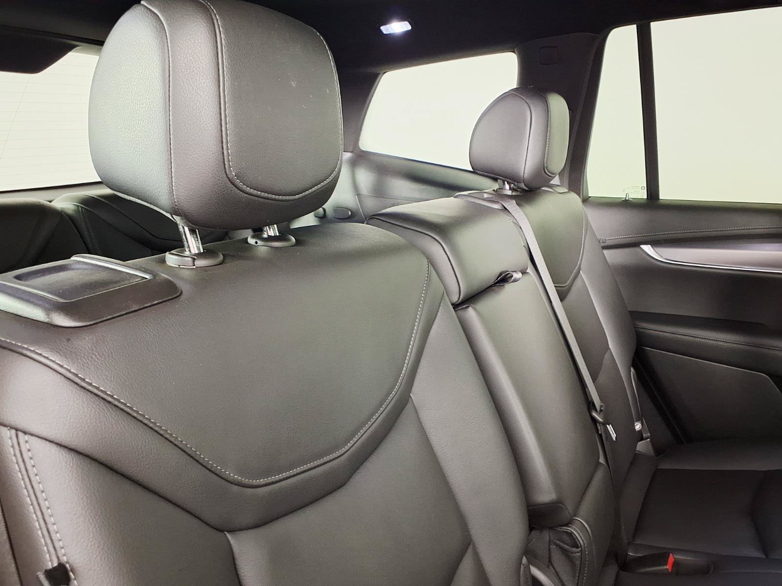 Certified 2024 Cadillac XT6 Luxury FWD image 12