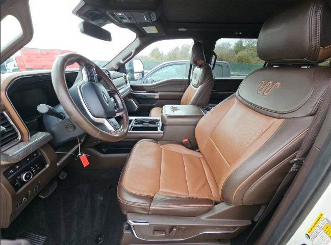 Used 2024 Ford F250 King Ranch w/ FX4 Off-Road Package image 7
