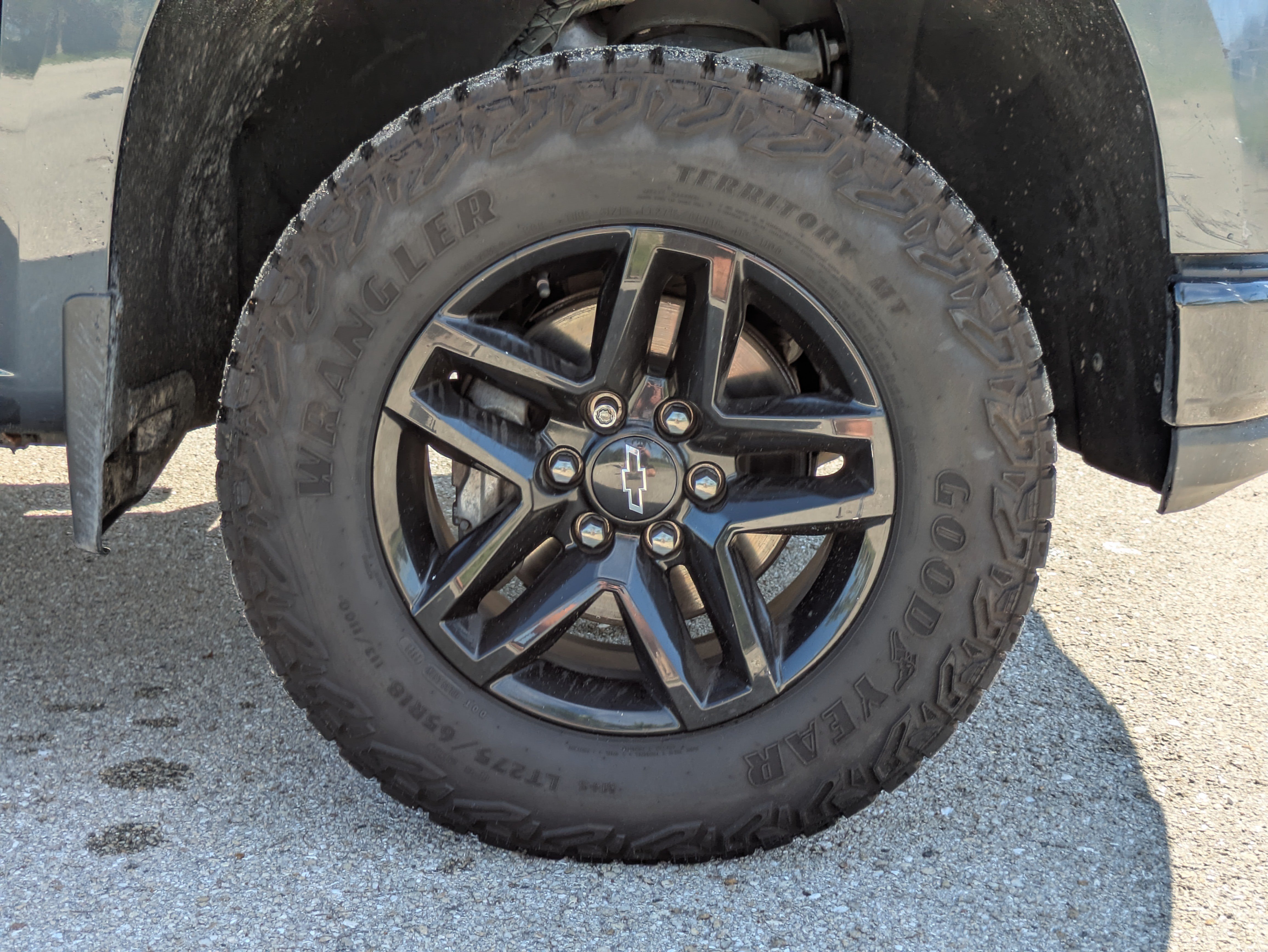 Used 2021 Chevrolet Silverado 1500 Custom Trail Boss AWD/4WD image 11