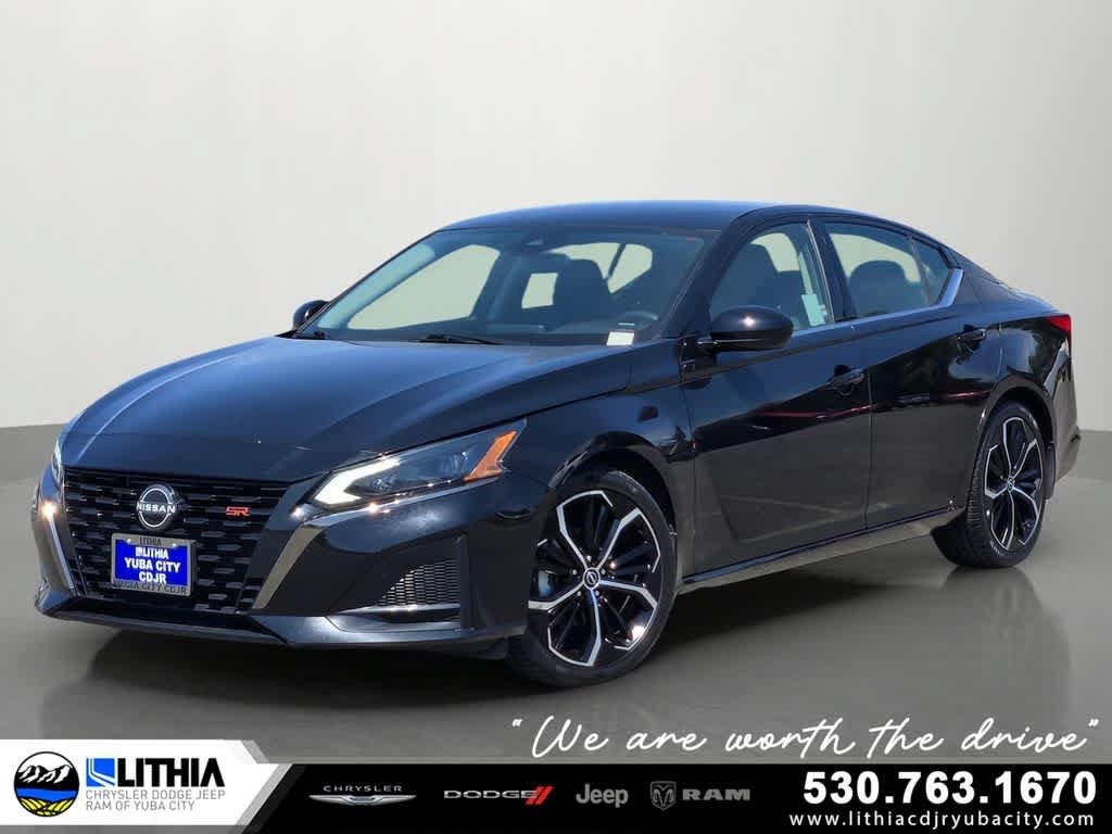 Used 2023 Nissan Altima 2.5 SR