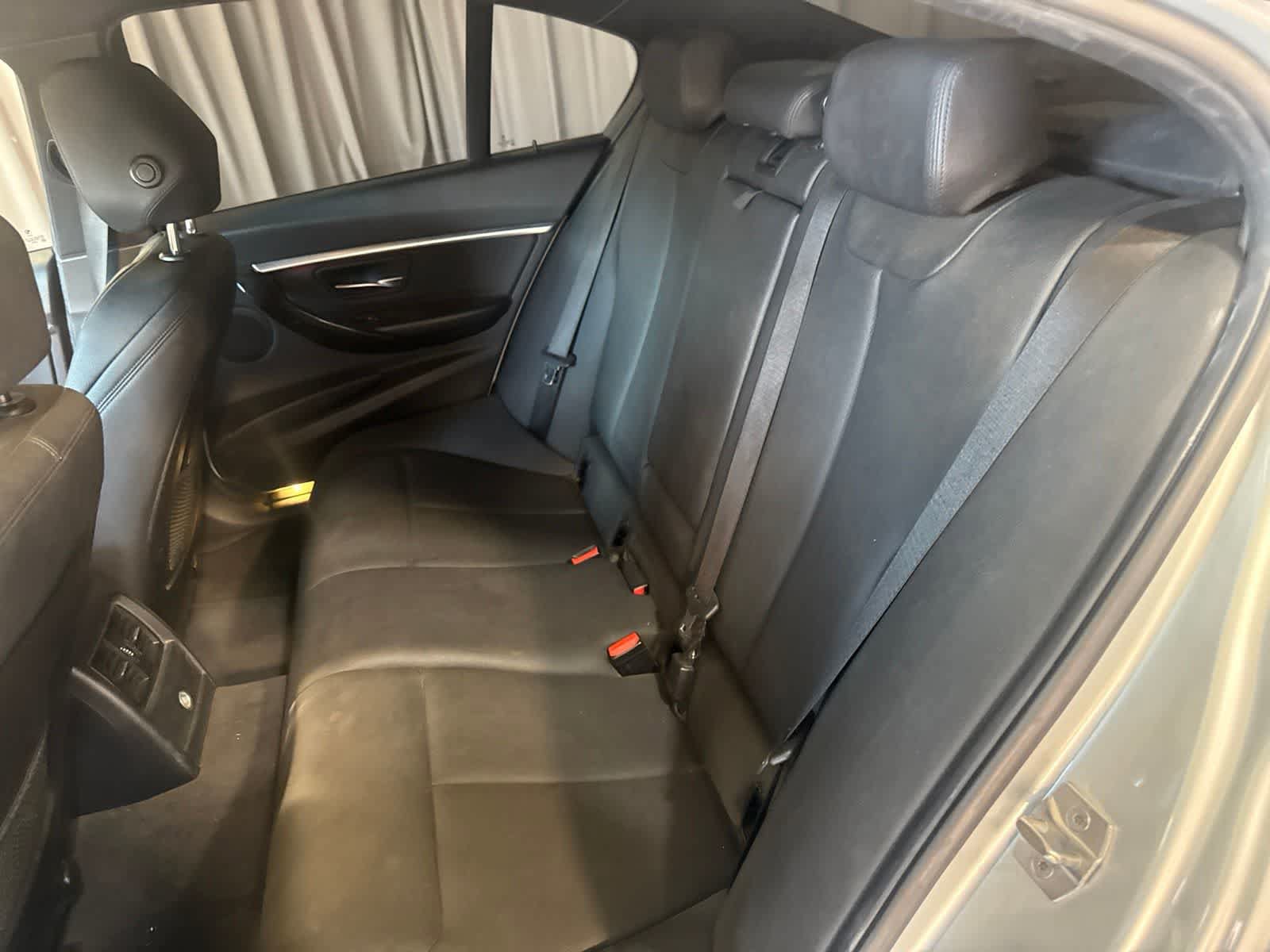 Used 2017 BMW 330e RWD image 16