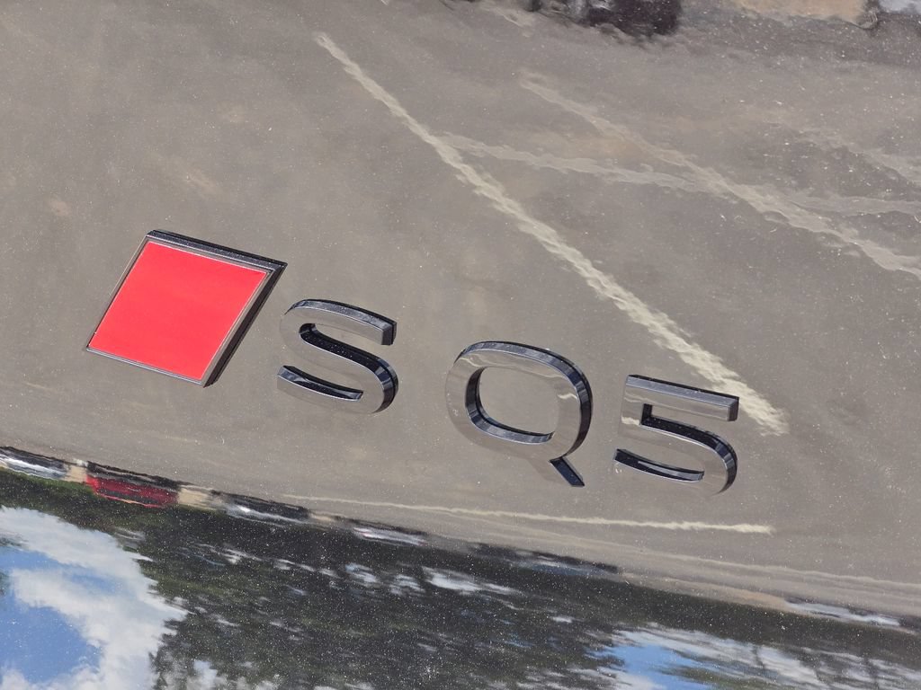 New 2026 Audi SQ5 Prestige AWD/4WD image 23