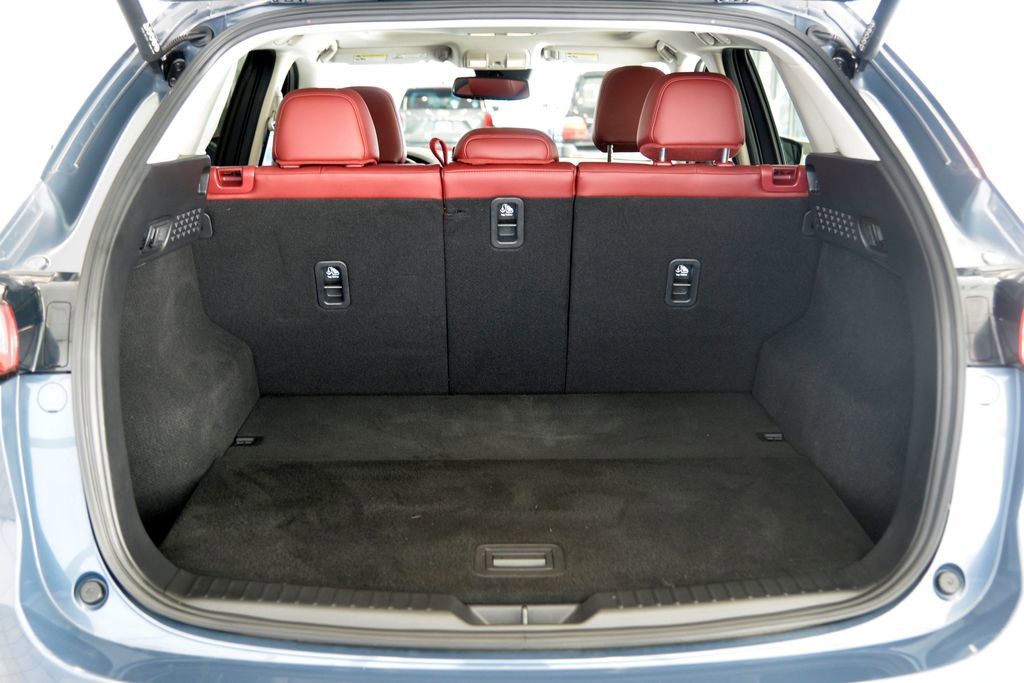 Used 2023 MAZDA CX-5 Carbon Edition image 29