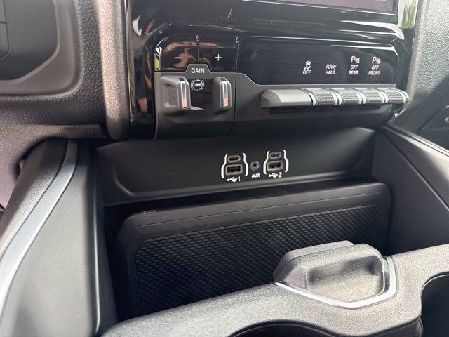 New 2026 RAM 2500 Big Horn AWD/4WD image 30