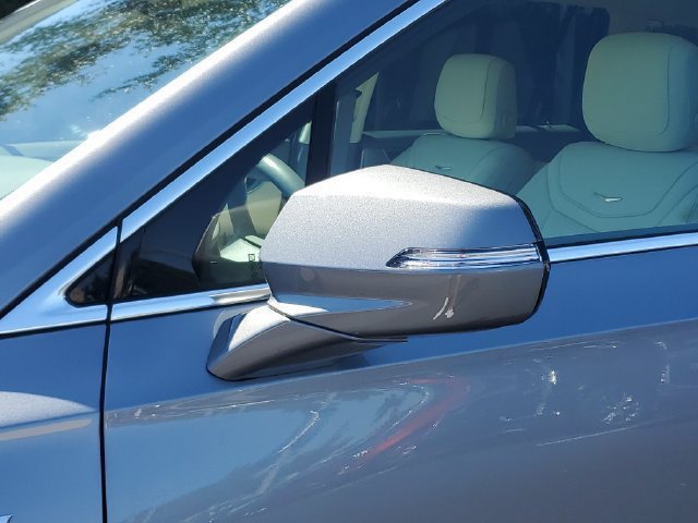 Certified 2024 Cadillac XT6 Premium Luxury w/ LPO, Premium Carpet Package FWD image 12