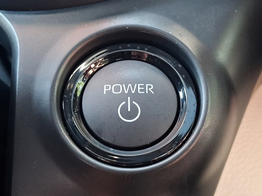 Used 2026 Toyota Sienna Limited AWD/4WD image 25