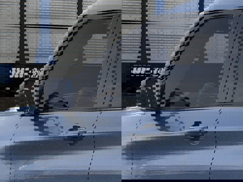 New 2025 Ford Explorer Active image 20
