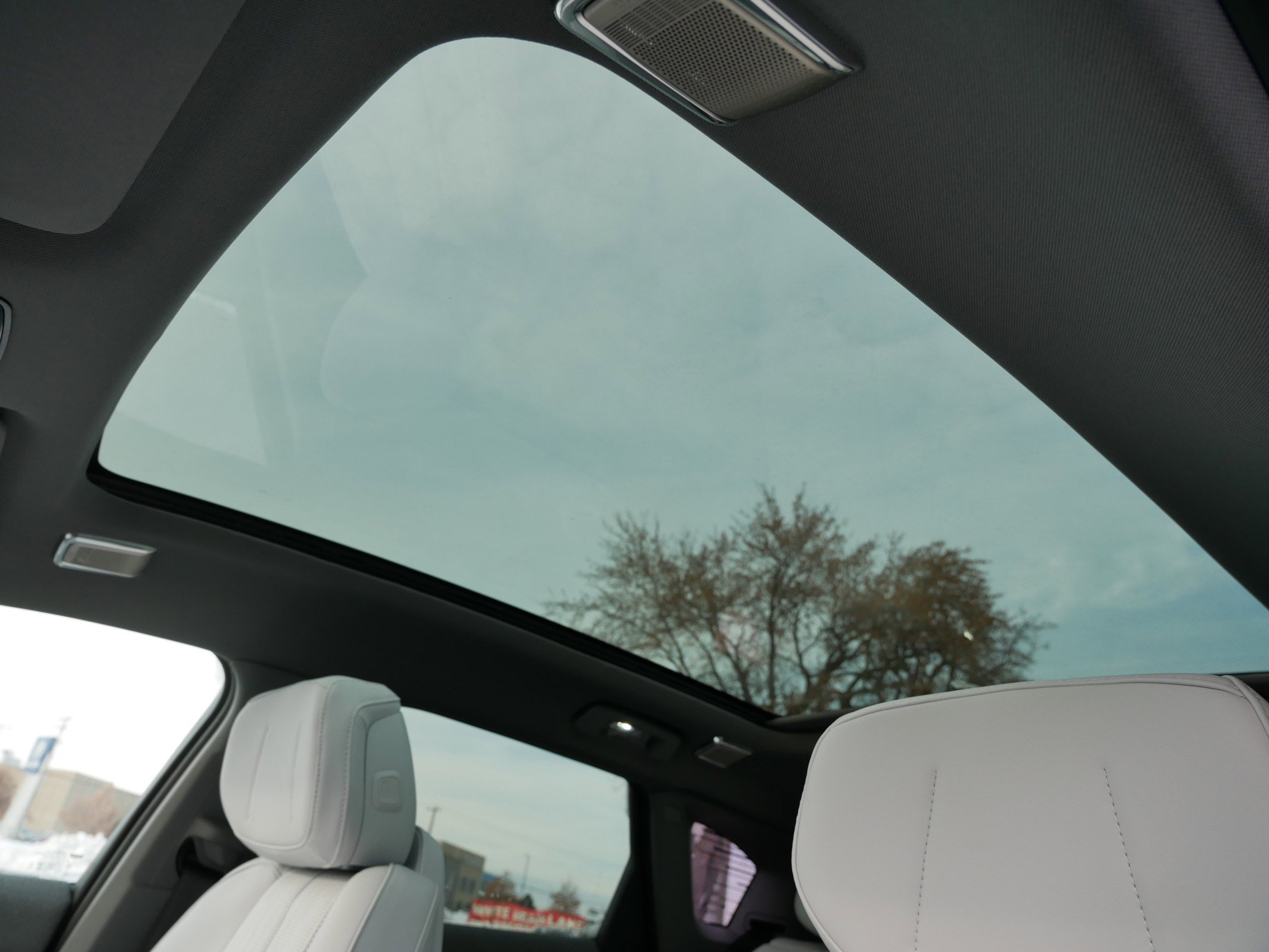 New 2026 Cadillac Optiq Sport 2 image 28