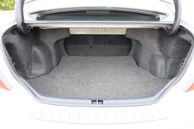 Certified 2017 Toyota Camry XSE FWD image 13