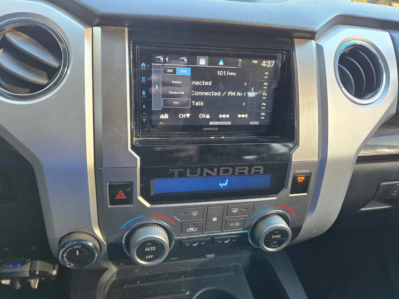 Used 2014 Toyota Tundra Limited w/ Limited Premium Package image 2