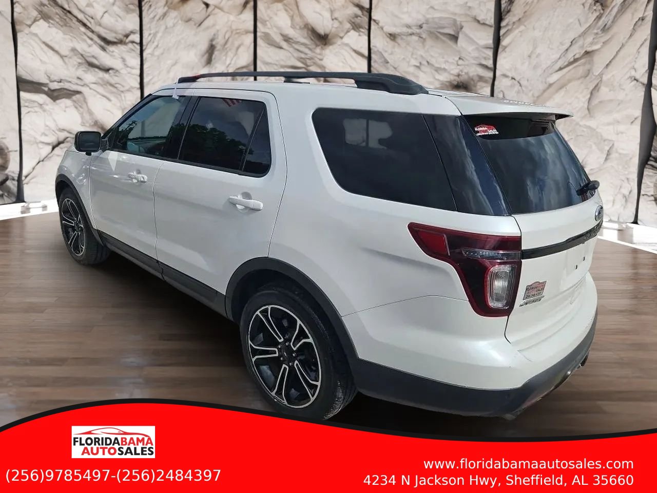 Used 2015 Ford Explorer Sport w/ Equipment Group 401A AWD/4WD image 3