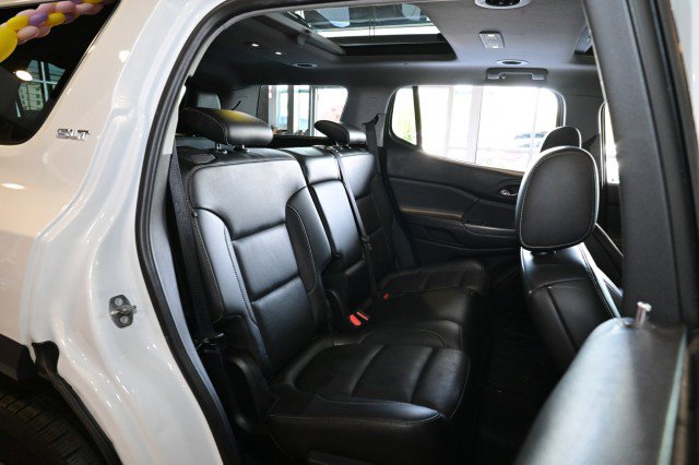 Used 2018 GMC Acadia SLT AWD/4WD image 22