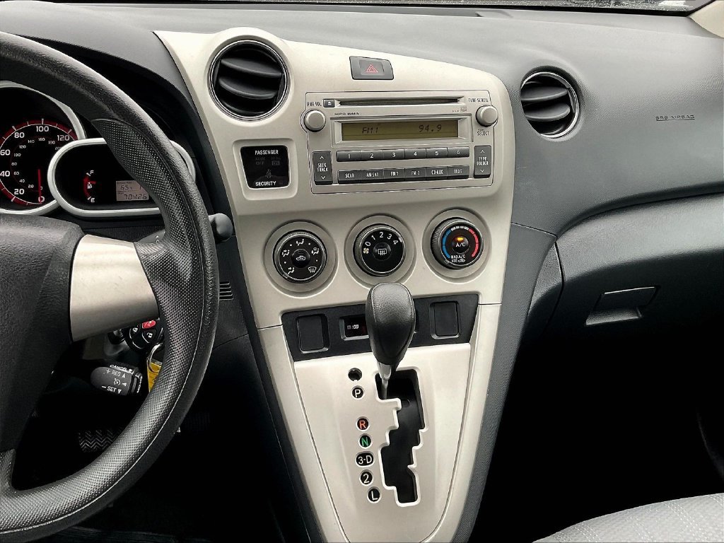 Used 2011 Toyota Matrix FWD image 9