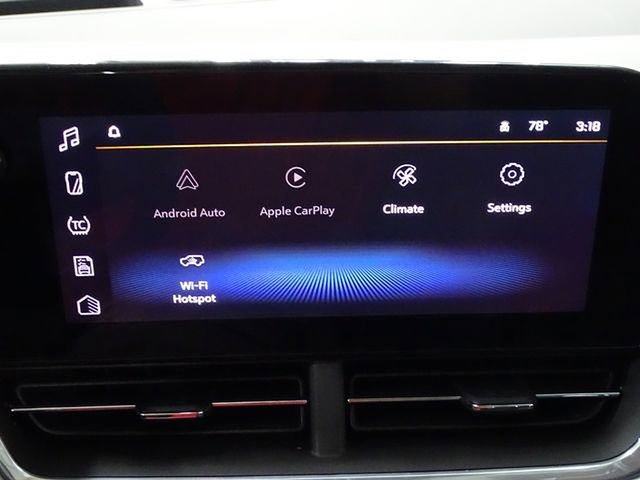 Used 2024 Chevrolet Trax LT image 34