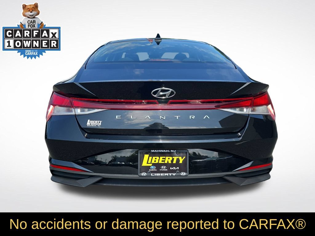 Certified 2022 Hyundai Elantra SEL w/ Convenience Package FWD image 5