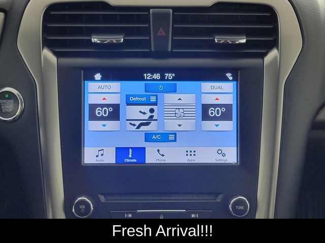 Used 2018 Ford Fusion SE w/ Fusion SE Technology Package FWD image 22