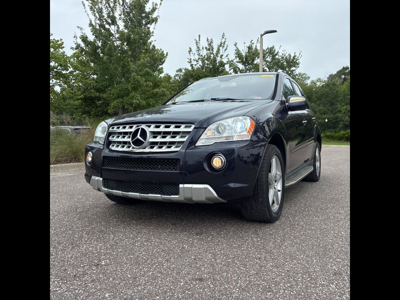 Used 2010 Mercedes-Benz ML 550 4MATIC image 33