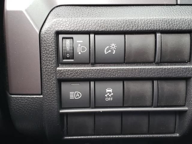 New 2025 Toyota Tacoma TRD Sport AWD/4WD image 36