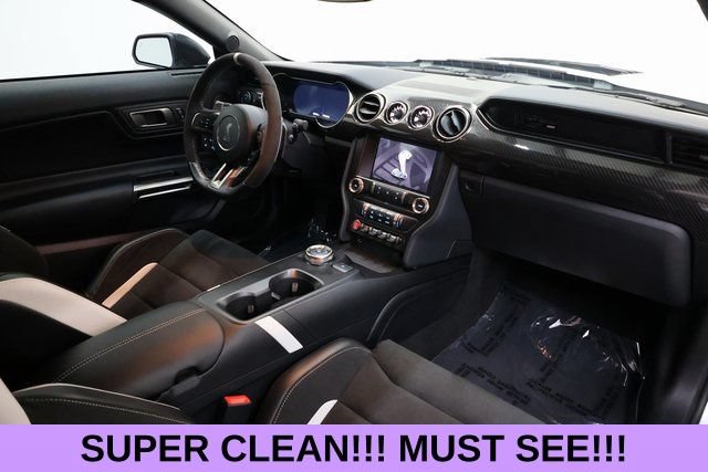 Used 2022 Ford Mustang Shelby GT500 w/ Carbon Fiber Track Pack RWD image 22