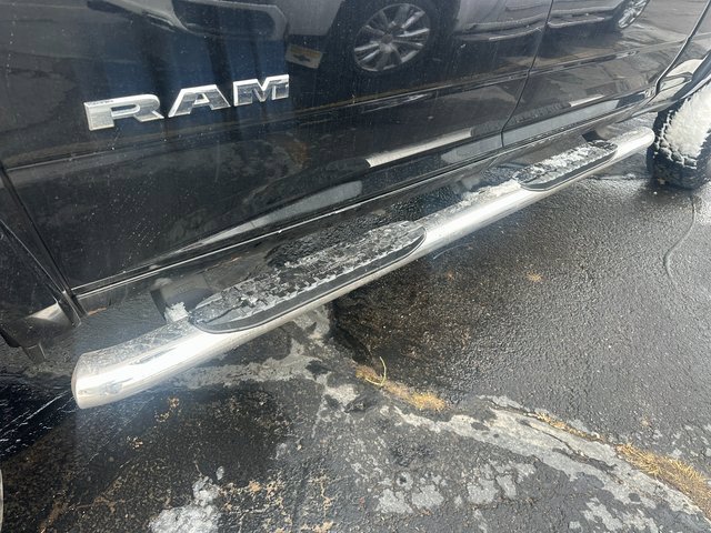 Used 2022 RAM 3500 Laramie image 9