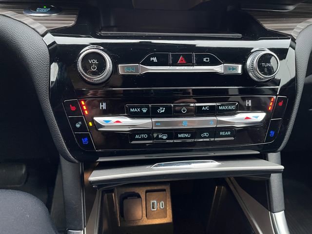 Used 2021 Ford Explorer Limited w/ Class III Trailer Tow Package image 24