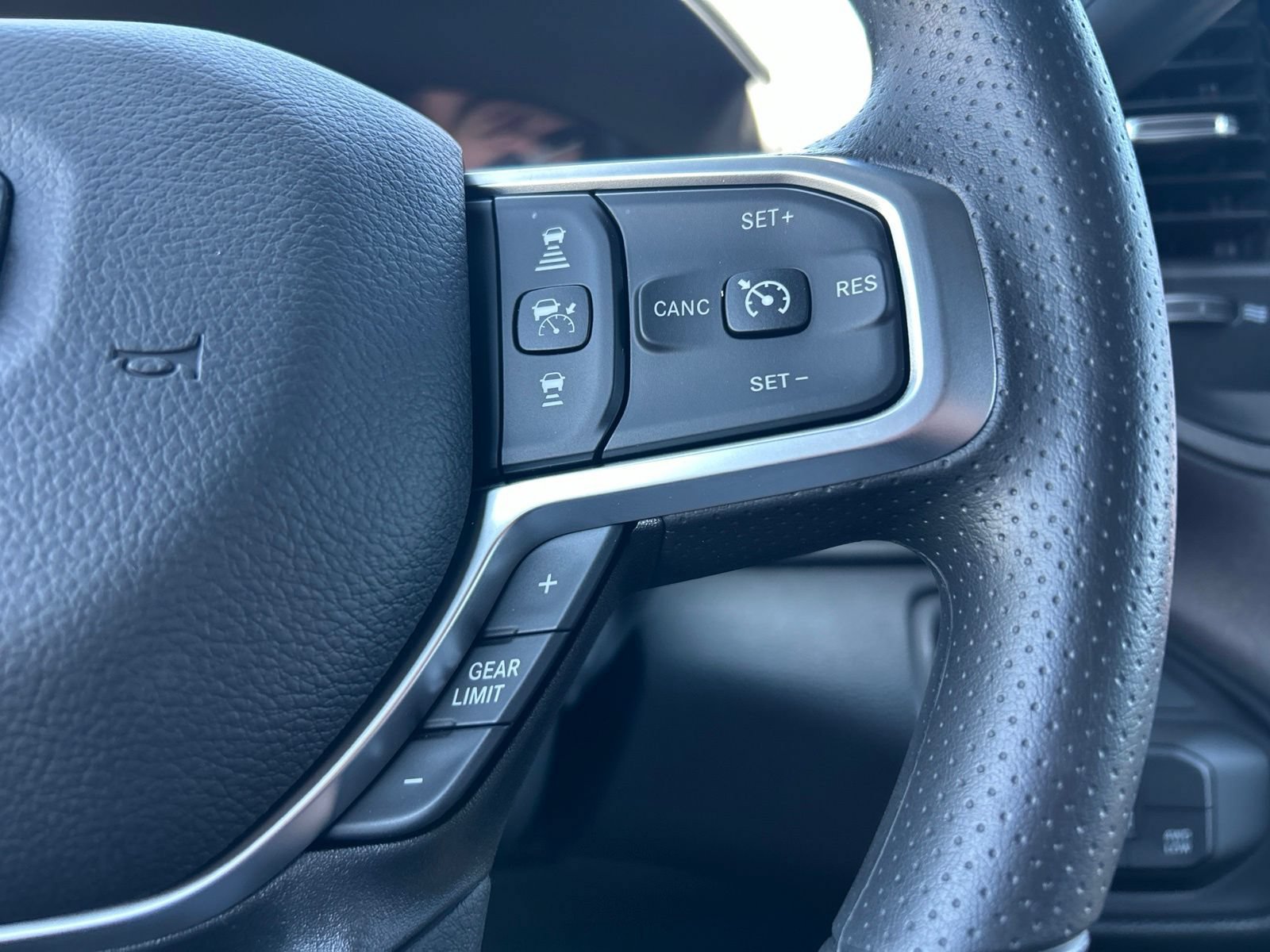 New 2026 RAM 3500 Tradesman AWD/4WD image 15