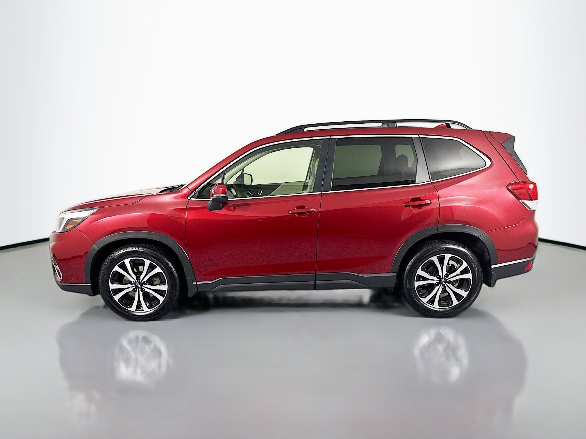Used 2019 Subaru Forester Limited AWD/4WD image 8