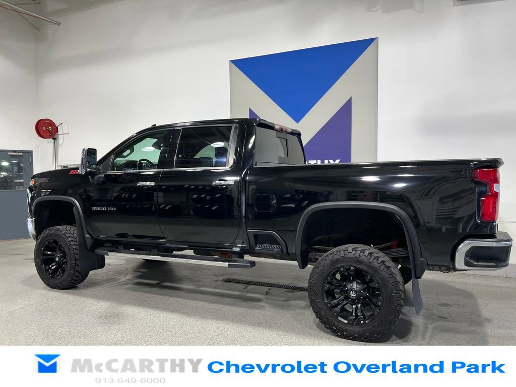 Used 2020 Chevrolet Silverado 3500 LTZ w/ LTZ Plus Package AWD/4WD image 8