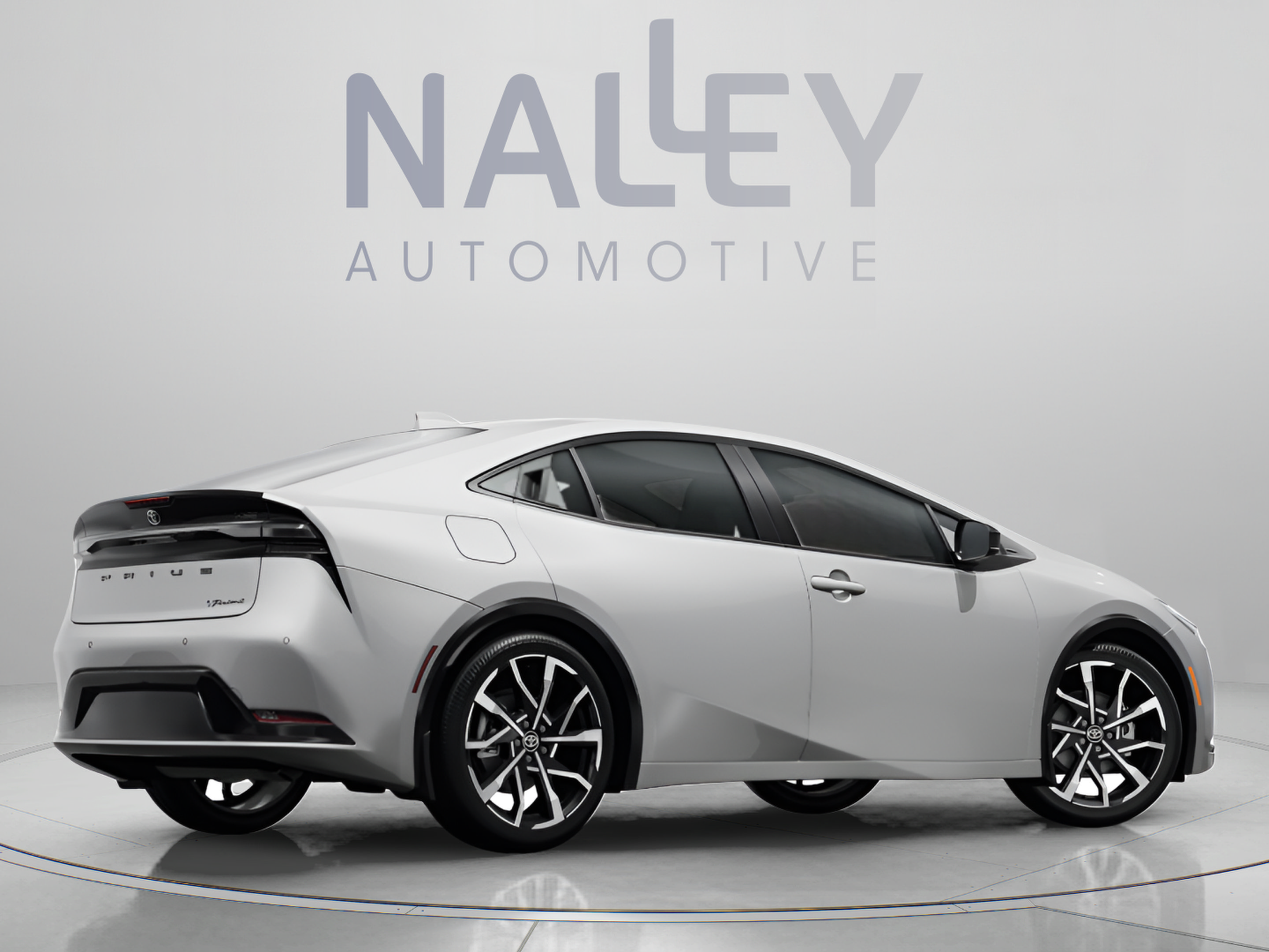 Used 2023 Toyota Prius Prime Premium FWD image 9