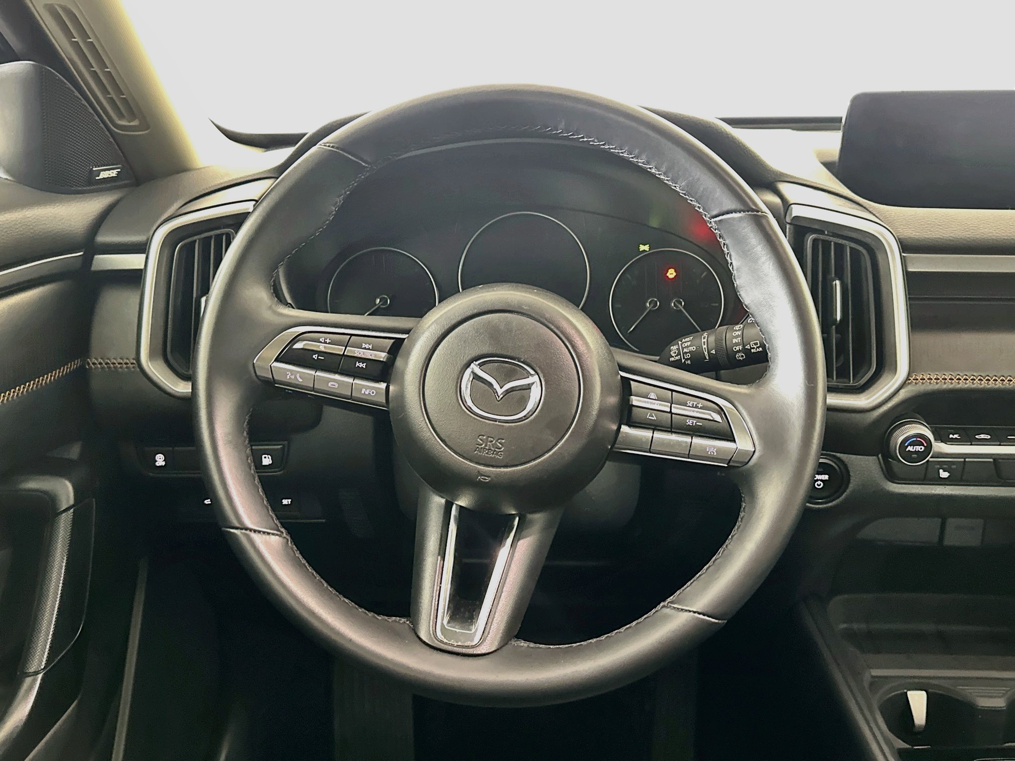 Used 2025 MAZDA CX-50 AWD 2.5 Hybrid w/ Premium Pkg image 18