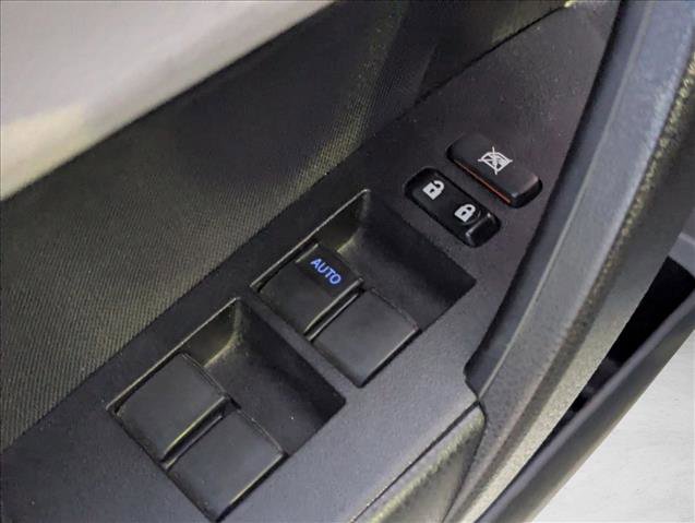 Used 2019 Toyota Corolla LE FWD image 6