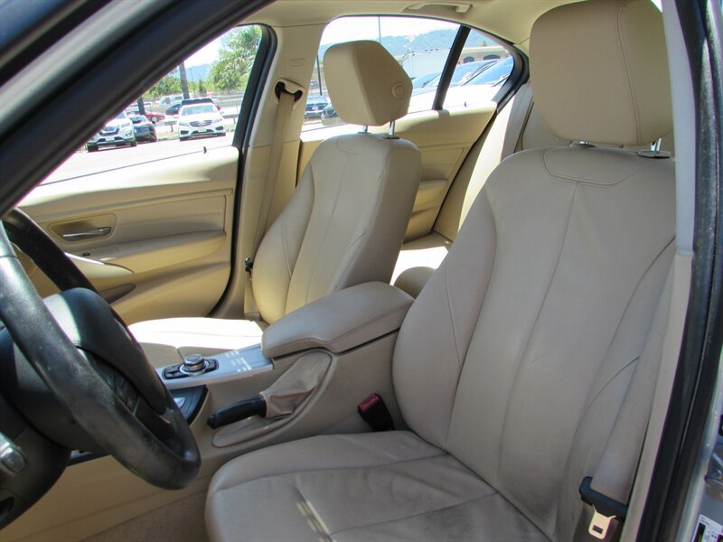 Used 2013 BMW 328i Sedan RWD image 10