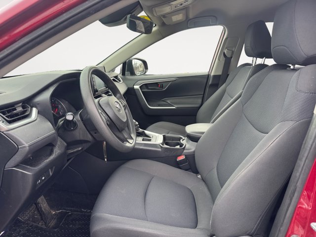 Used 2019 Toyota RAV4 LE w/ Carpet Mat Package AWD/4WD image 11
