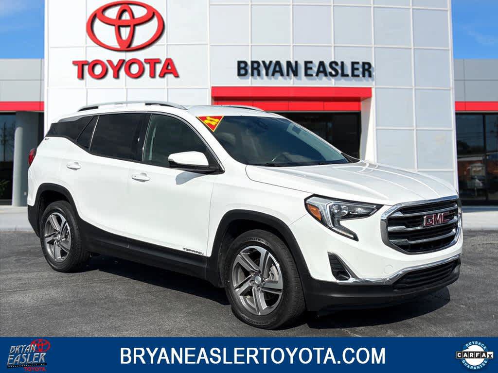 Used 2021 GMC Terrain SLT FWD image 1