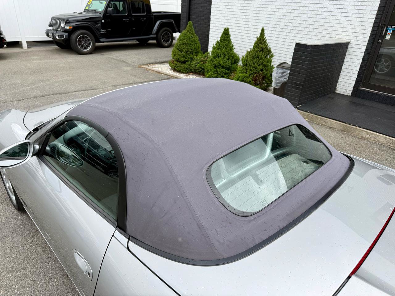 Used 2000 Porsche Boxster S RWD image 12