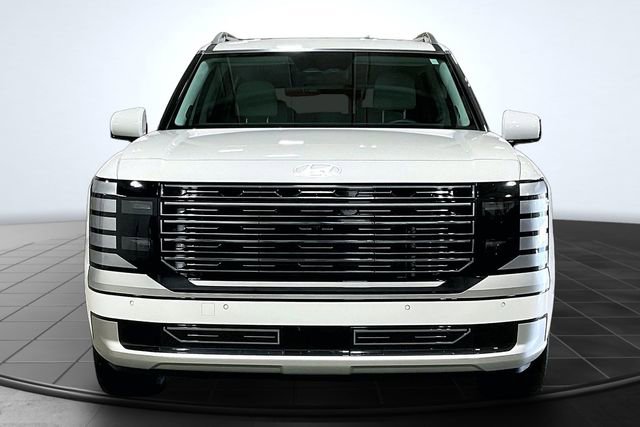Used 2026 Hyundai Palisade Calligraphy image 3